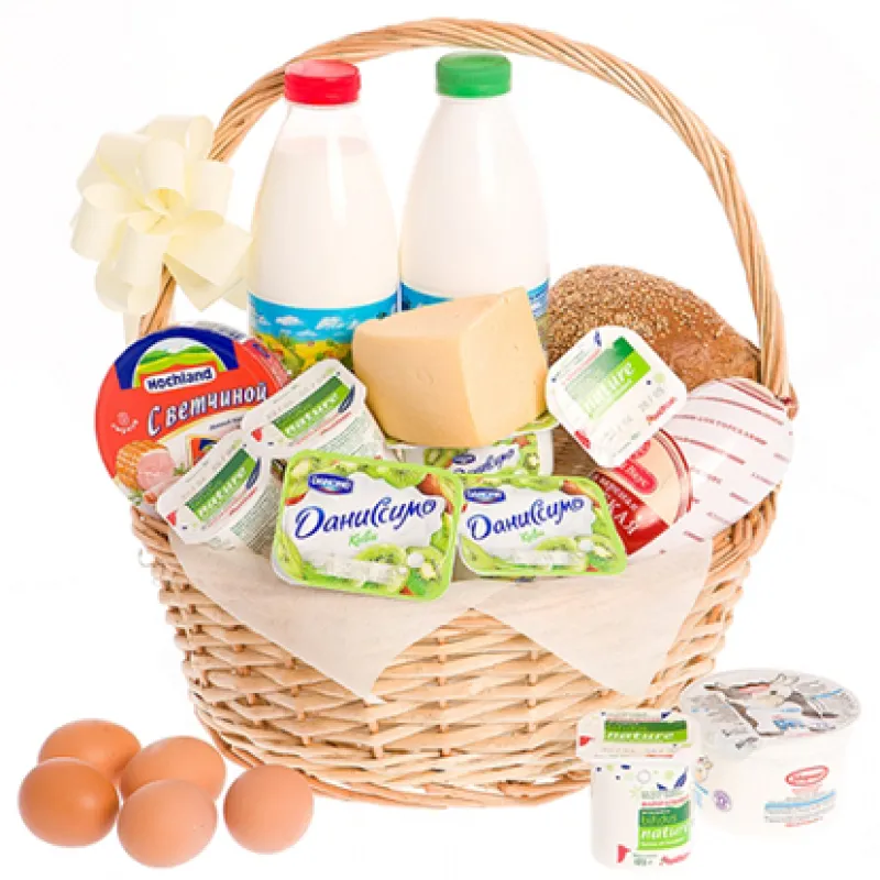 Корзинка свежих продуктов с хлебом и молоком, доставка Зеленодольск